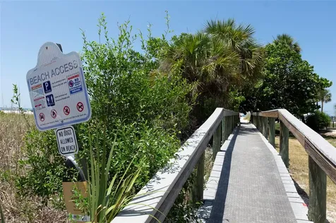 7151 Sunset Way St Pete Beach FL 33706