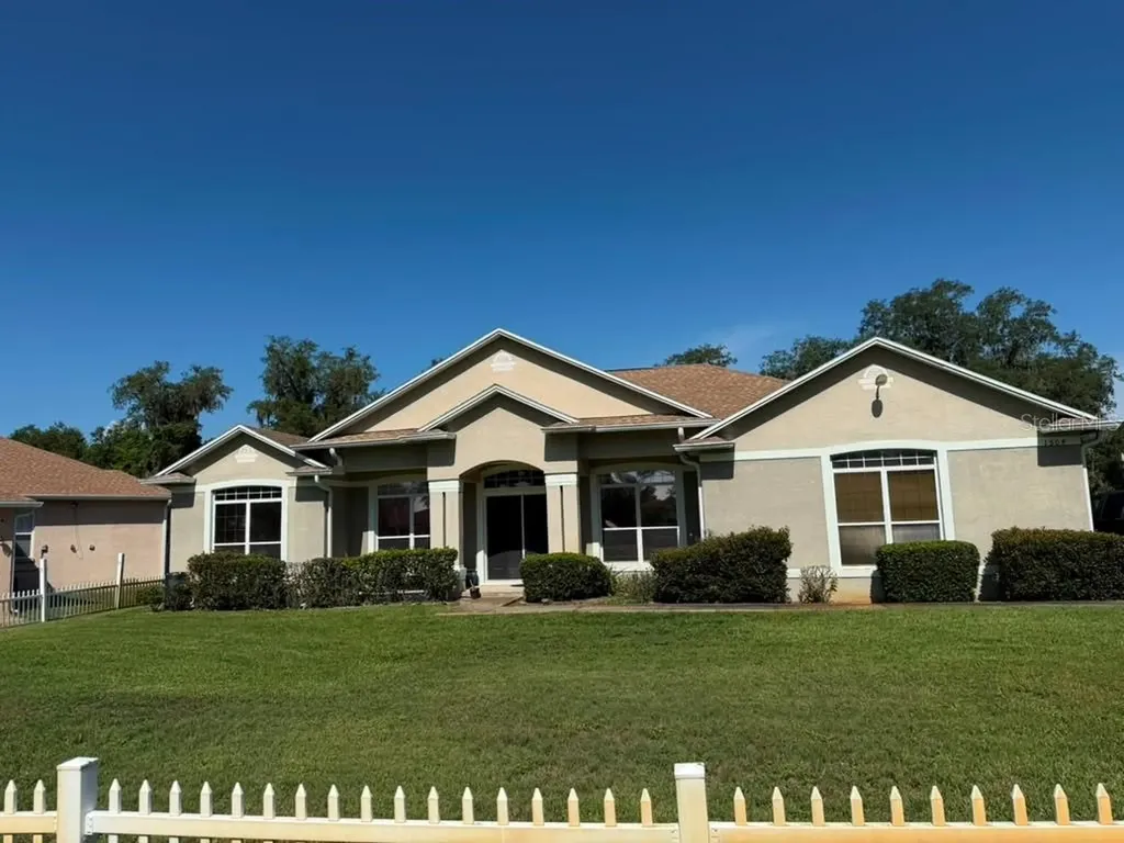 1504 Lake Thomas Loop Winter Haven FL 33880