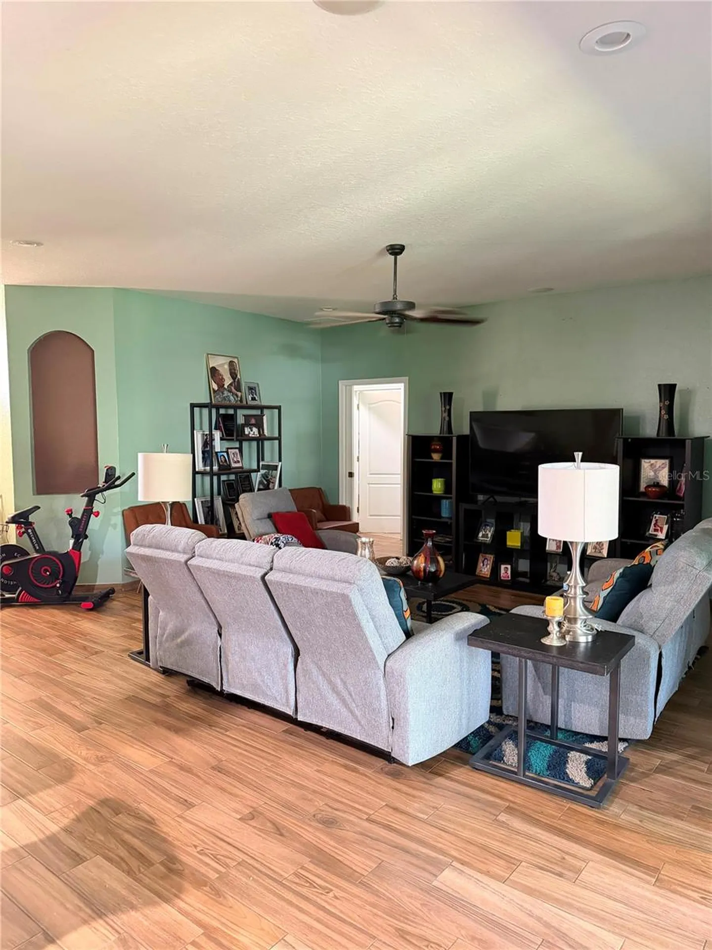 1504 Lake Thomas Loop Winter Haven FL 33880