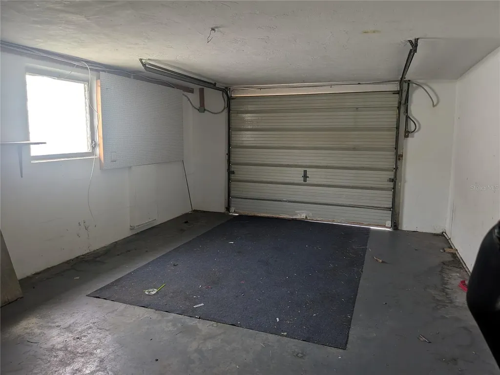 12633 3rd Isle Hudson FL 34667
