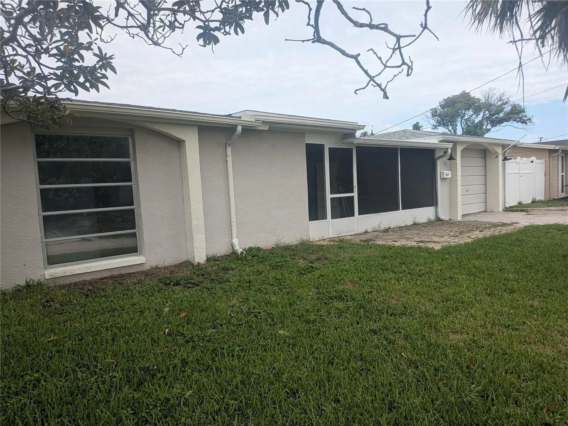 12633 3rd Isle Hudson FL 34667