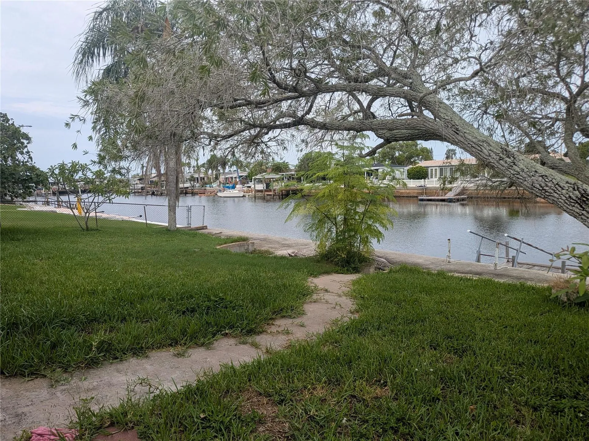 12633 3rd Isle Hudson FL 34667