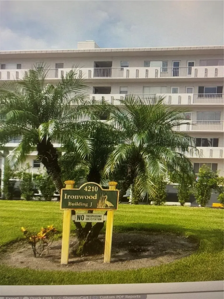 4210 Ironwood Circle Bradenton FL 34209