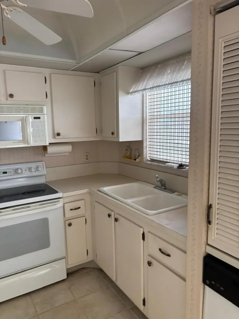 4210 Ironwood Circle Bradenton FL 34209