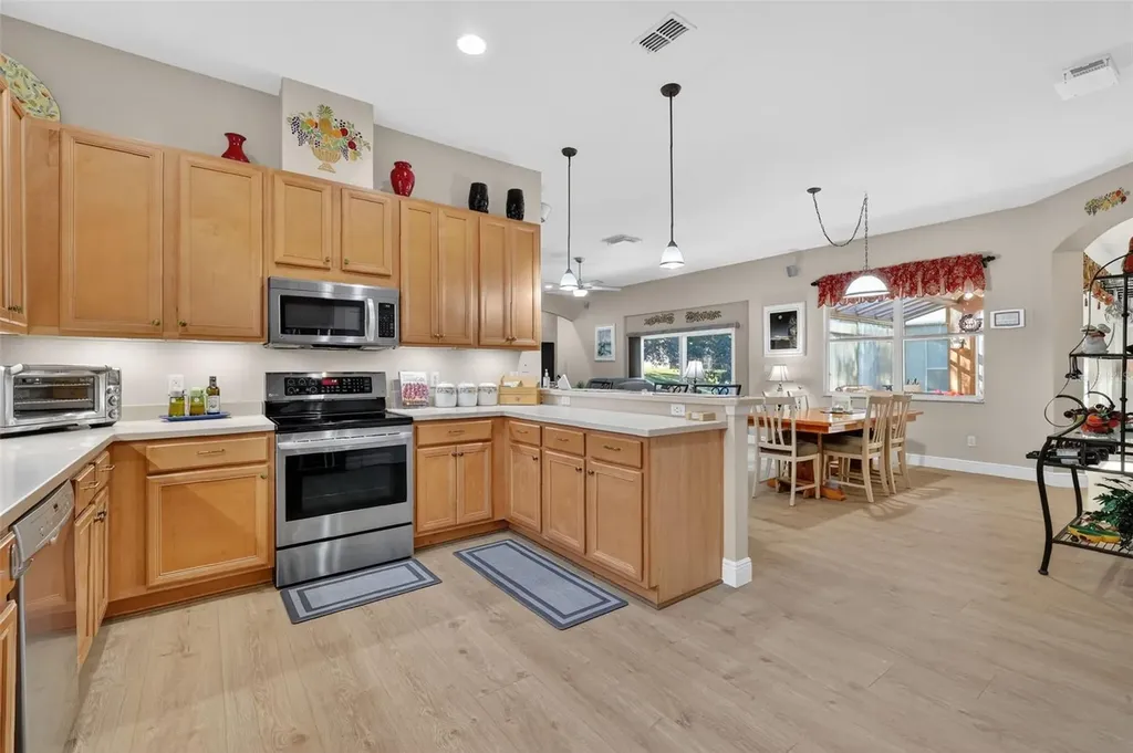 25517 Laurel Valley Road Leesburg FL 34748