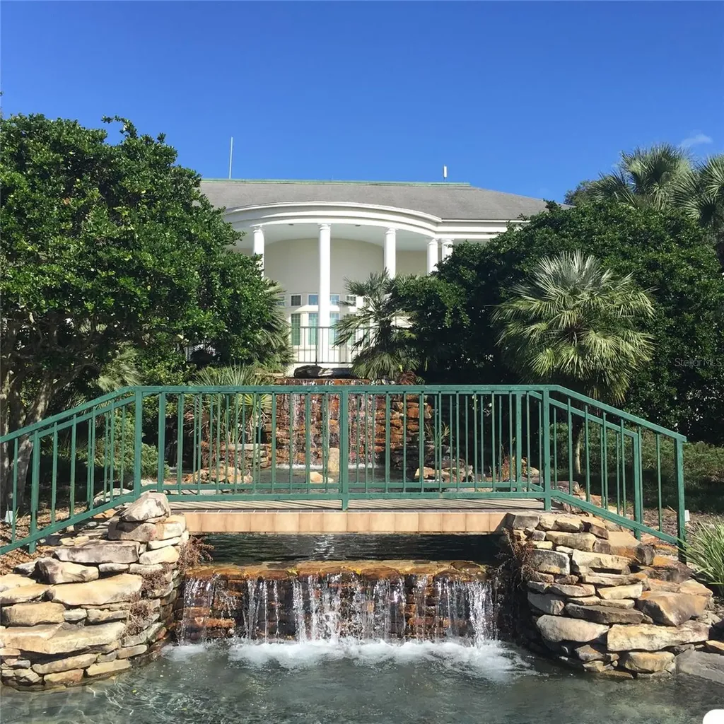 25517 Laurel Valley Road Leesburg FL 34748