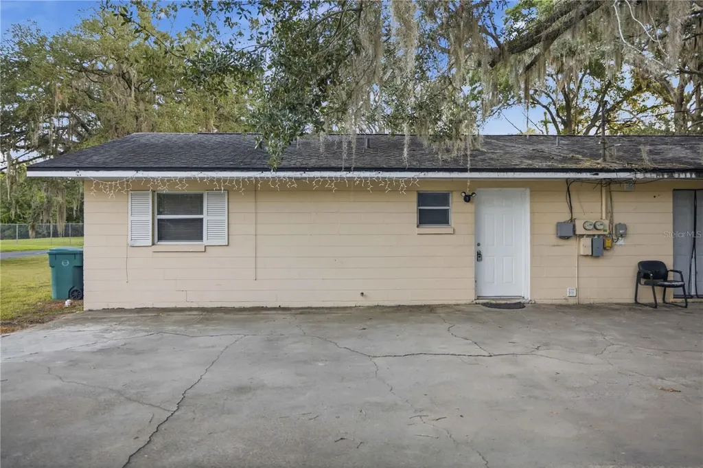 421 NE 26th Court Ocala FL 34470