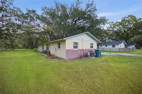 421 NE 26th Court Ocala FL 34470
