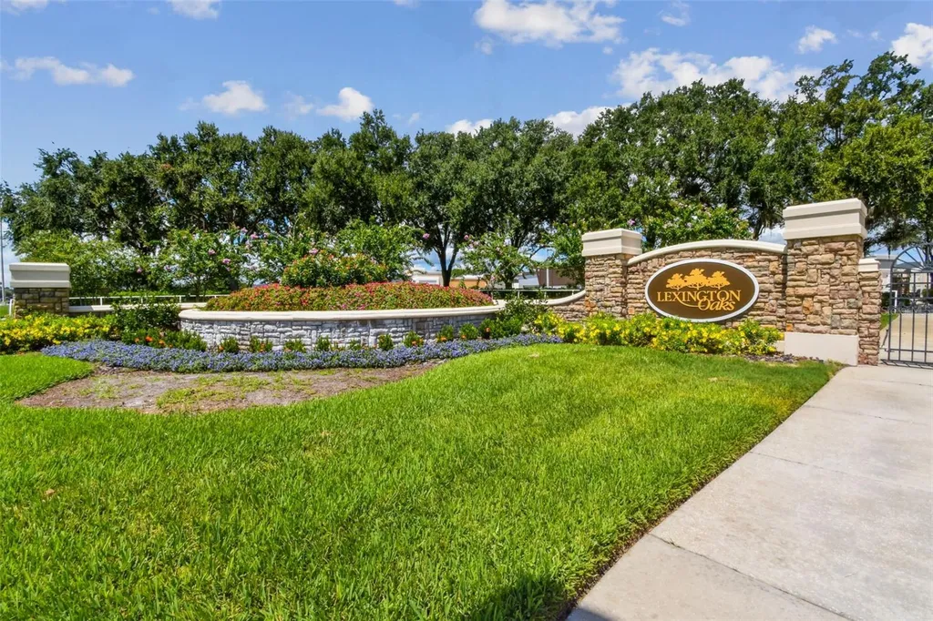 5868 War Admiral Drive Wesley Chapel FL 33544