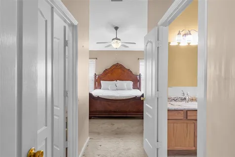 5868 War Admiral Drive Wesley Chapel FL 33544