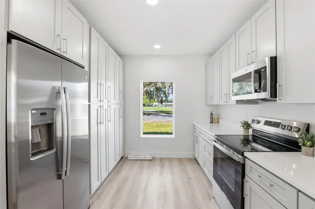 1328 Marshall Drive Leesburg FL 34748
