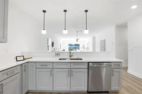 1328 Marshall Drive Leesburg FL 34748