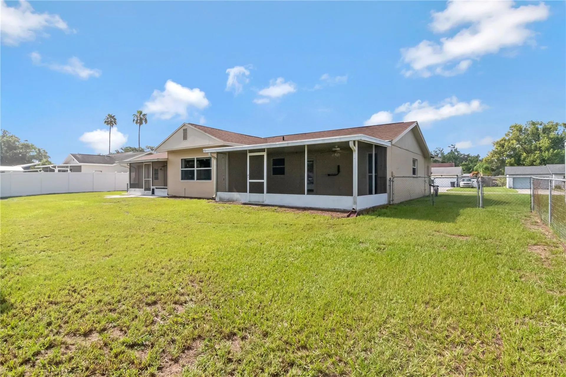 1208 Lady Guinevere Drive Valrico FL 33594