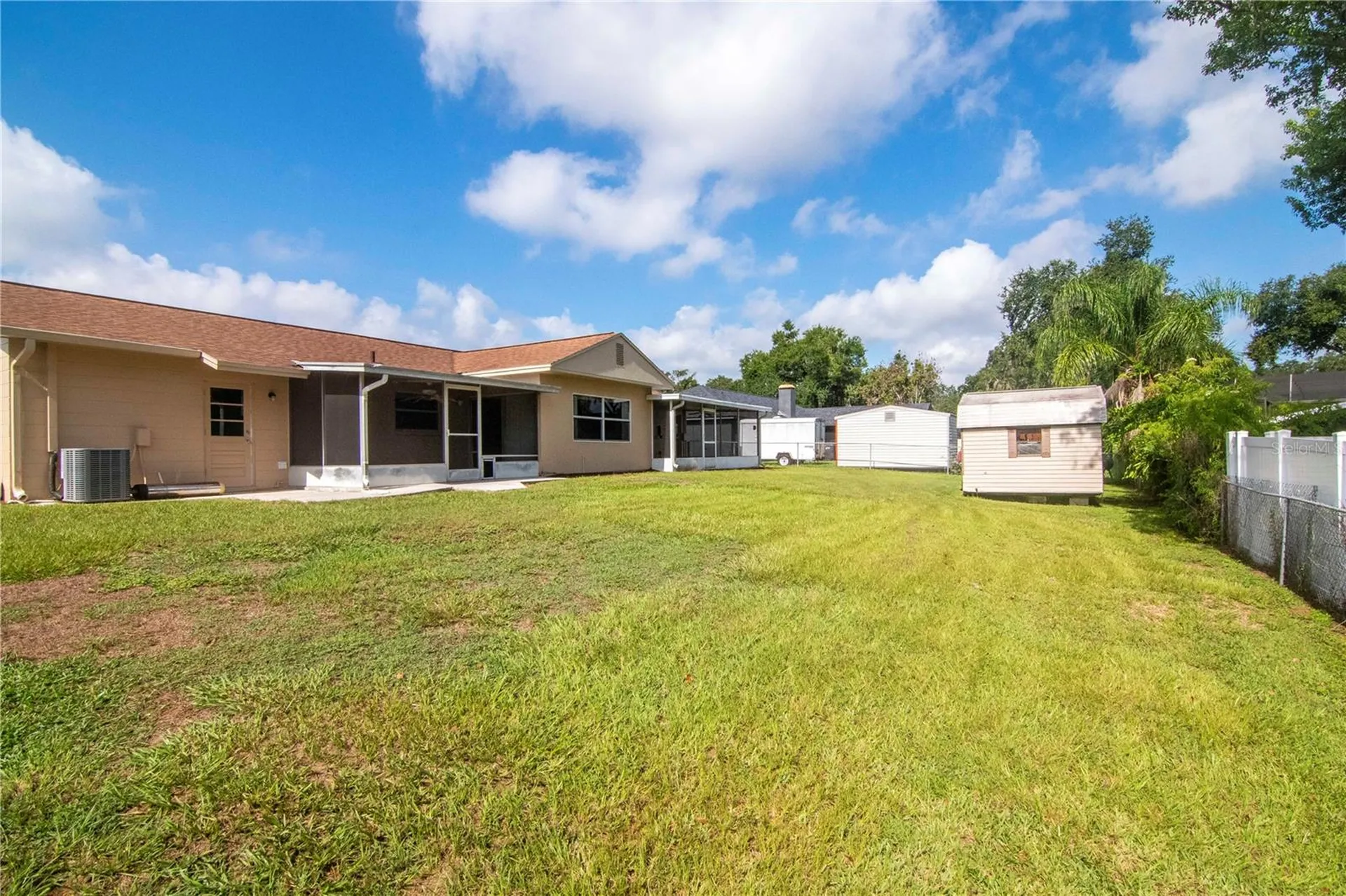 1208 Lady Guinevere Drive Valrico FL 33594