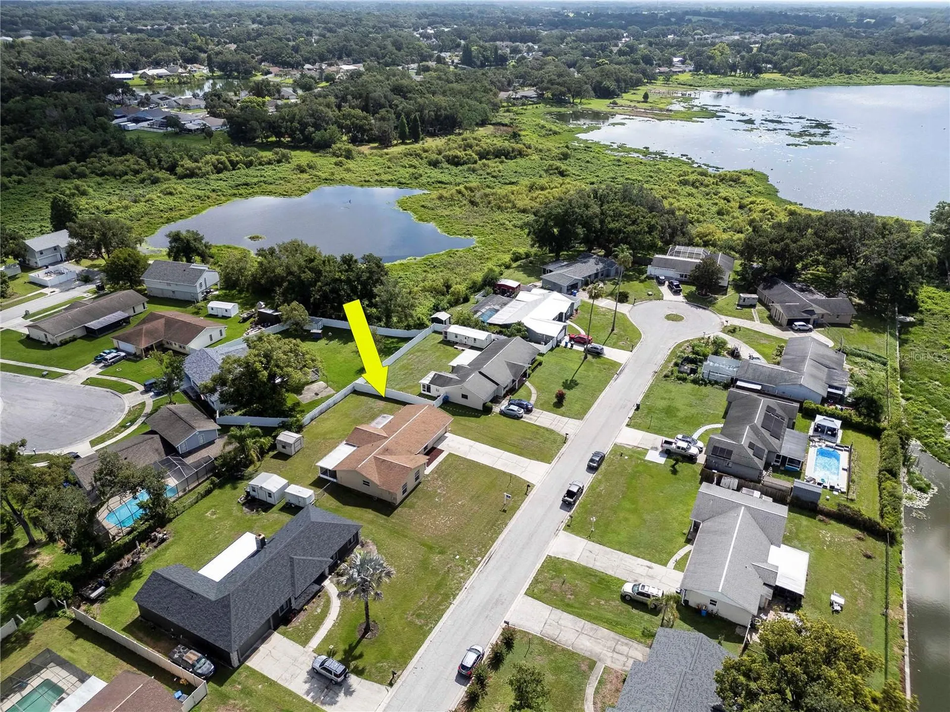 1208 Lady Guinevere Drive Valrico FL 33594