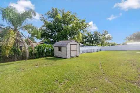 1208 Lady Guinevere Drive Valrico FL 33594