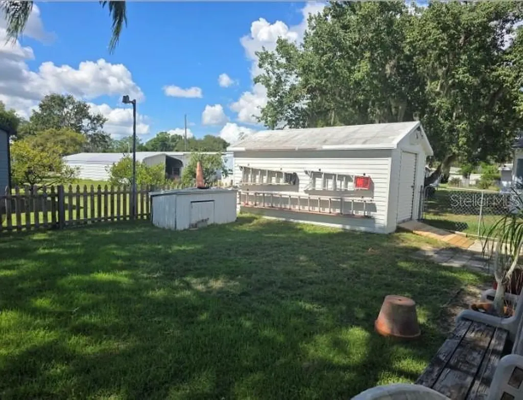 34103 Hodges Road Leesburg FL 34788