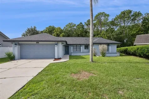 10212 Forget Me Not Court Orlando FL 32825