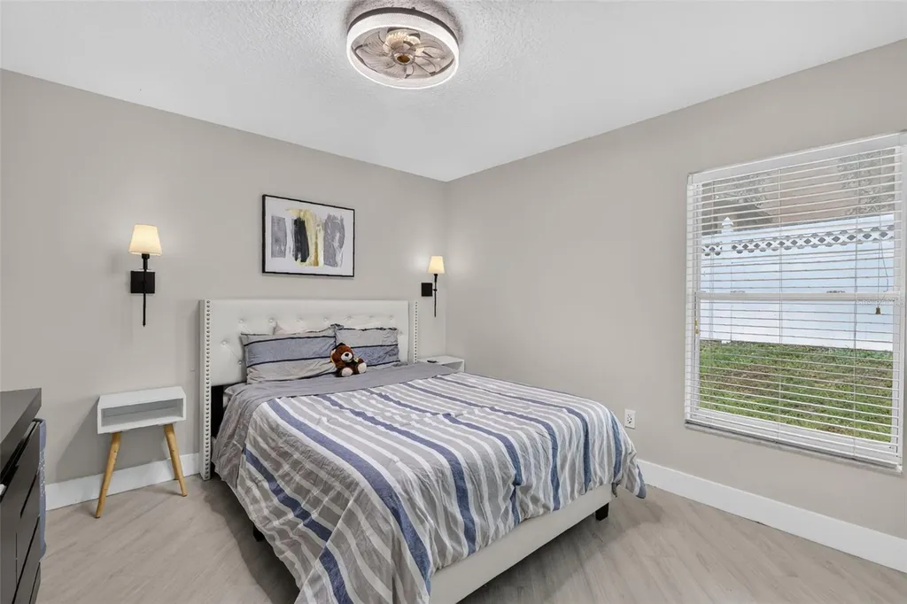 33150 Kaylee Way Leesburg FL 34788