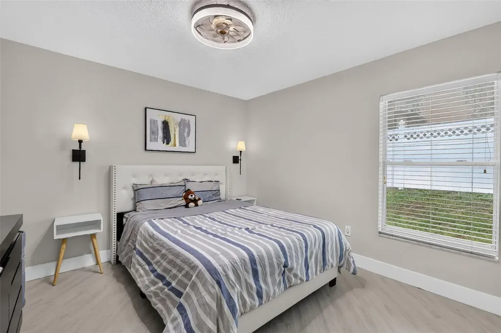 33150 Kaylee Way Leesburg FL 34788