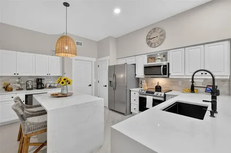 33150 Kaylee Way Leesburg FL 34788