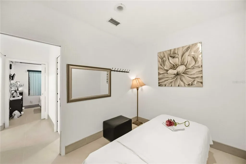 2081 Tamiami Trail Port Charlotte FL 33948
