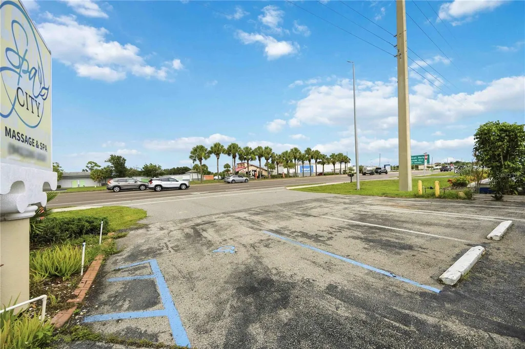 2081 Tamiami Trail Port Charlotte FL 33948