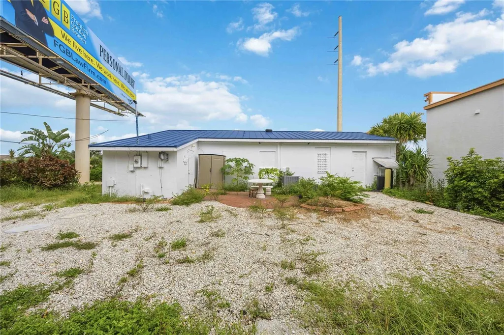 2081 Tamiami Trail Port Charlotte FL 33948