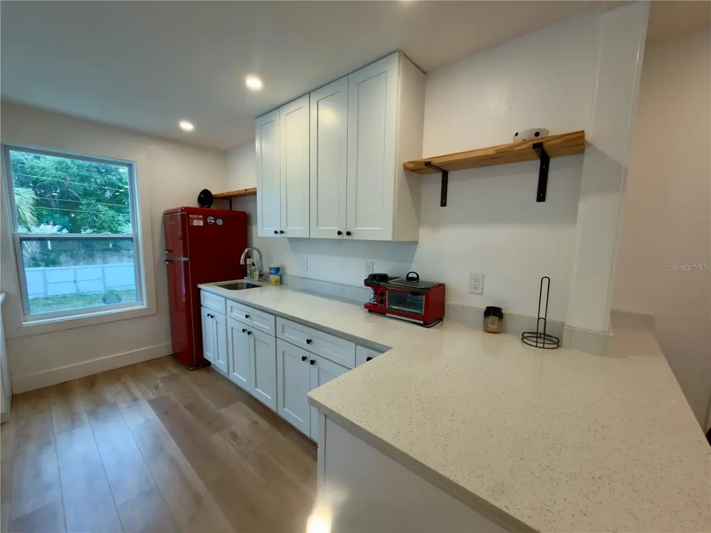 2238 Quincy Street S St Petersburg FL 33711