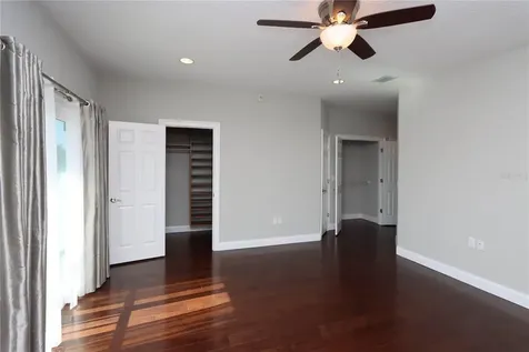3617 Bay Heights Way Tampa FL 33611