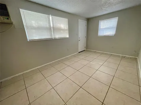 9803 N 11th Street Tampa FL 33612