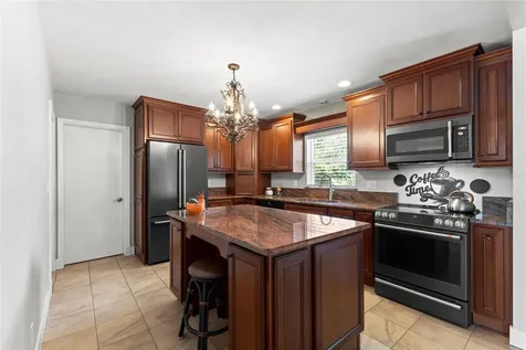 805 Wellington Drive Clearwater FL 33764