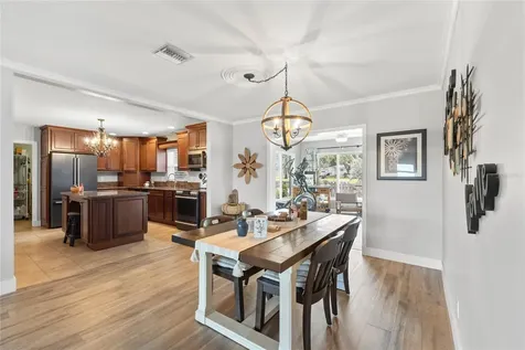 805 Wellington Drive Clearwater FL 33764