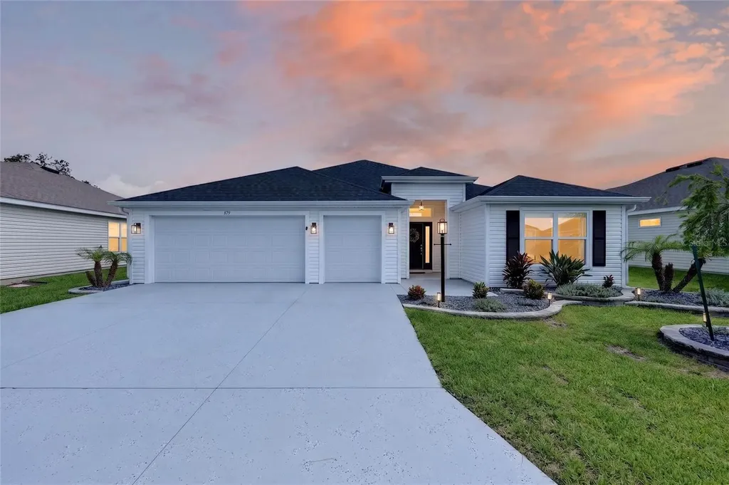 879 Morley Avenue The Villages FL 34762
