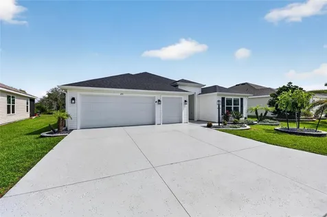 879 Morley Avenue The Villages FL 34762