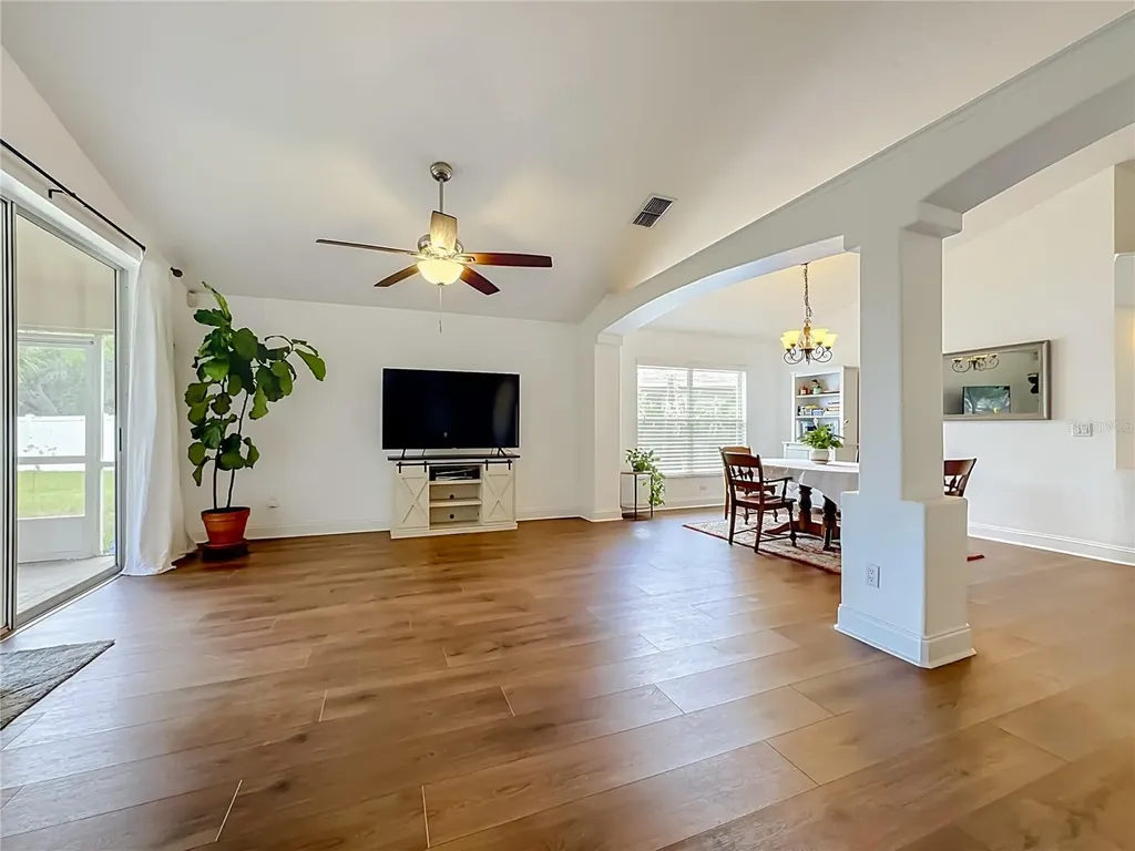 7016 Jamestown Manor Drive Riverview FL 33578