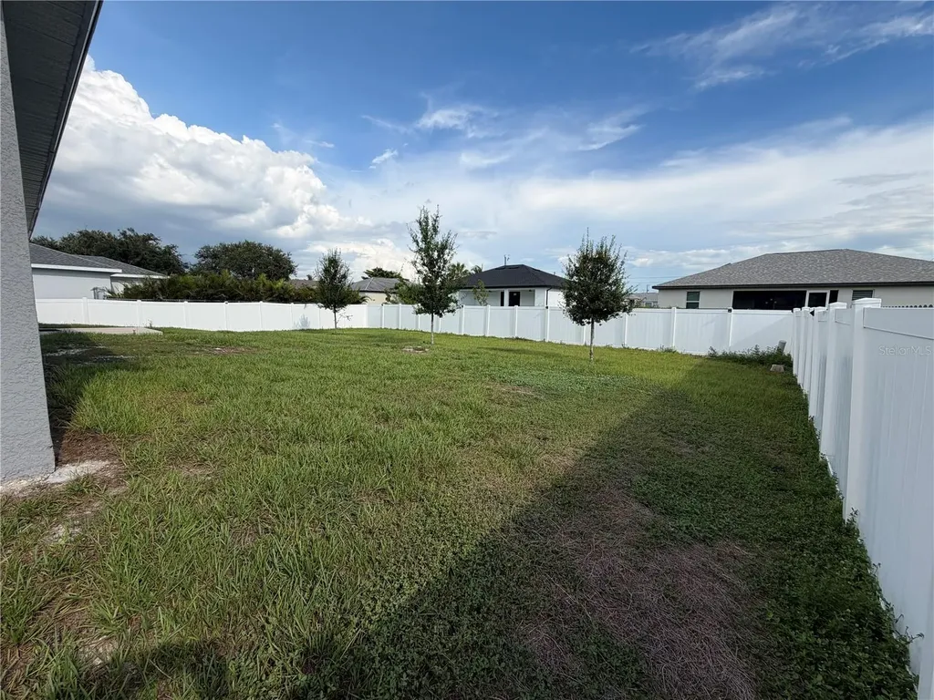 2828 SW 2nd Terrace Cape Coral FL 33991