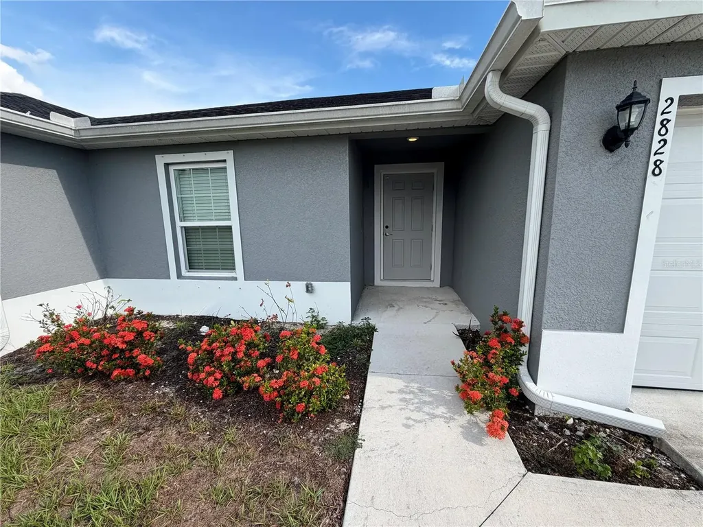 2828 SW 2nd Terrace Cape Coral FL 33991