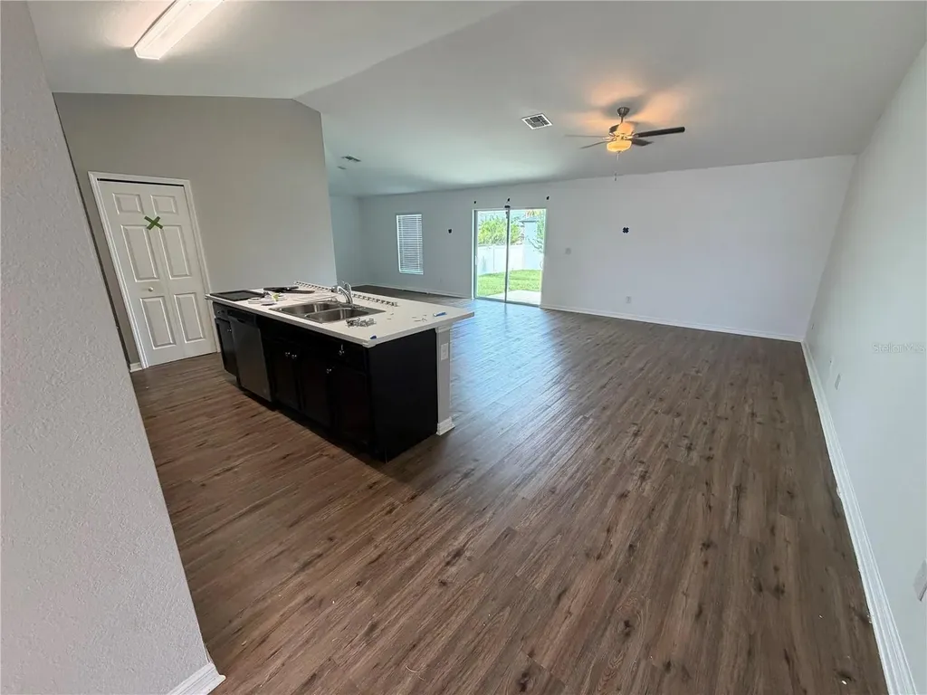 2828 SW 2nd Terrace Cape Coral FL 33991