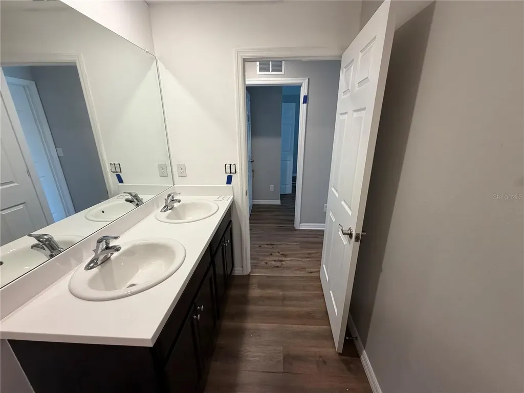 2828 SW 2nd Terrace Cape Coral FL 33991