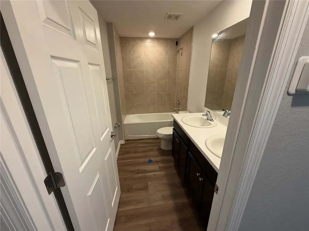 2828 SW 2nd Terrace Cape Coral FL 33991