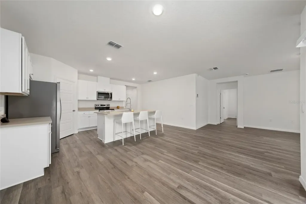 698 Park Place Boulevard Davenport FL 33837