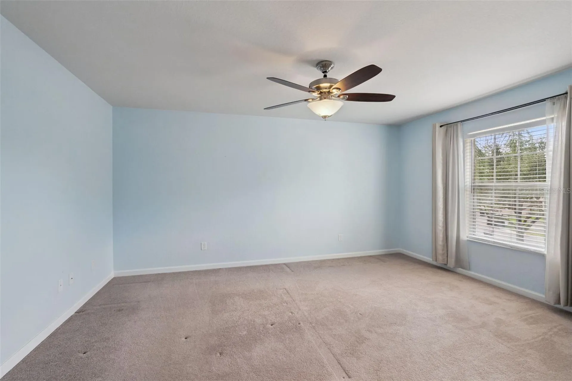 7961 Esta Lane Orlando FL 32827