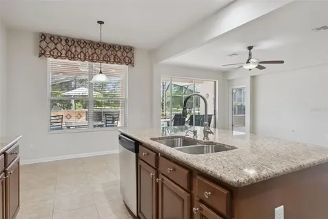 7961 Esta Lane Orlando FL 32827