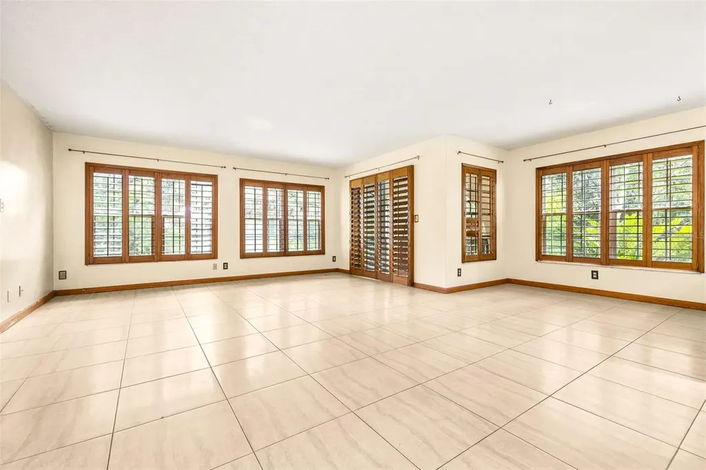 420 N Bayshore Boulevard Clearwater FL 33759