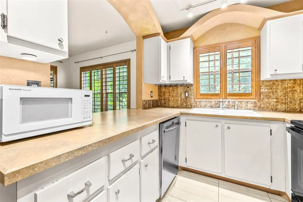 420 N Bayshore Boulevard Clearwater FL 33759