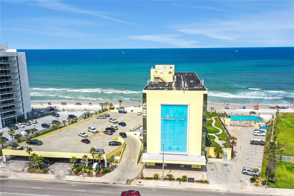 1909 S Atlantic Avenue Daytona Beach FL 32118