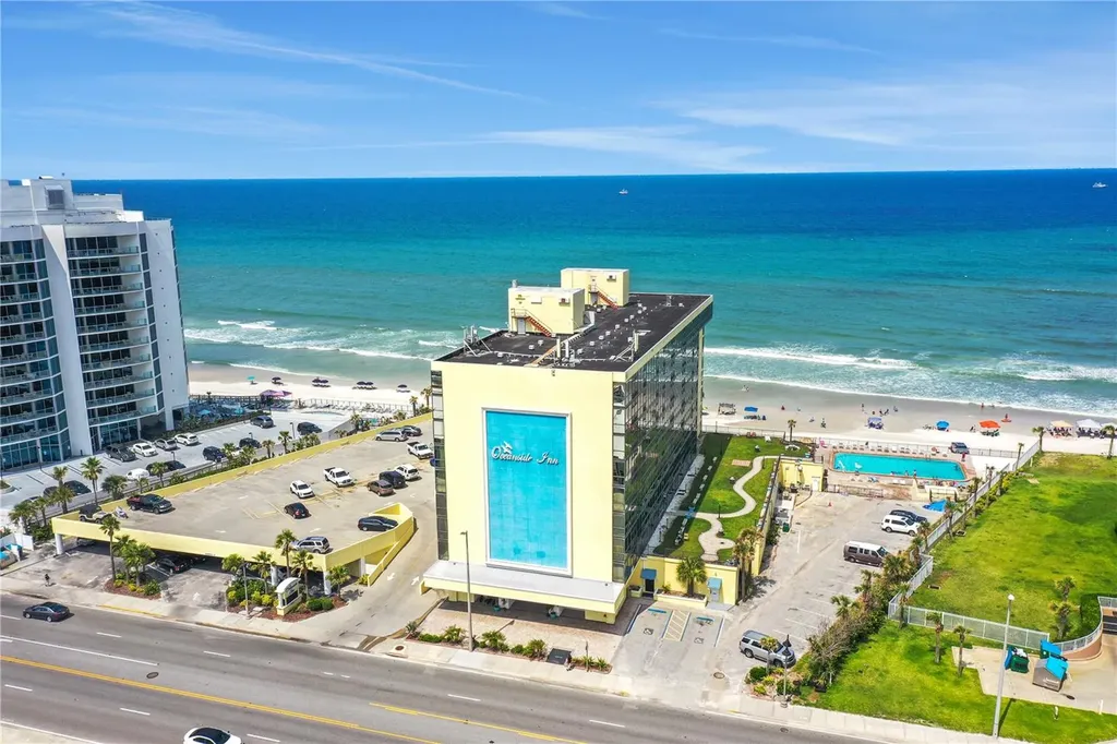 1909 S Atlantic Avenue Daytona Beach FL 32118