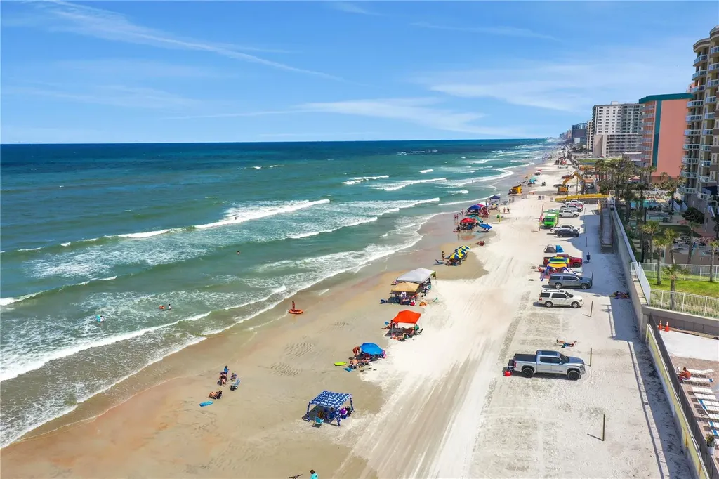 1909 S Atlantic Avenue Daytona Beach FL 32118
