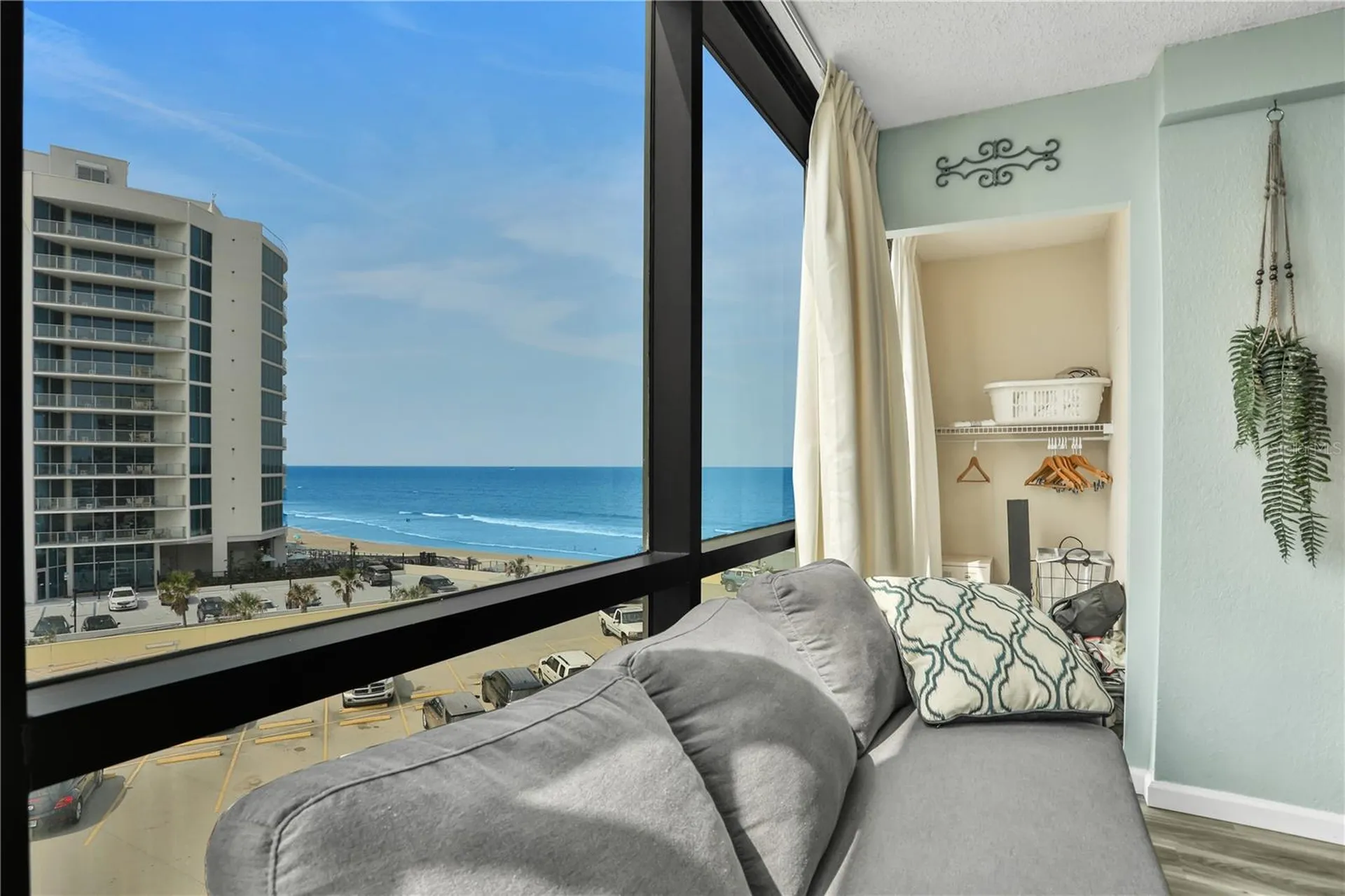 1909 S Atlantic Avenue Daytona Beach FL 32118